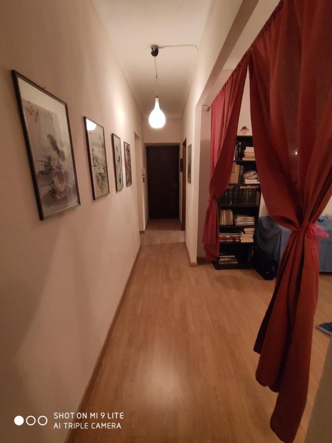 Ex Ostu Impero: Vino, Tartufo Ed Ospitalita Apartment La Morra Exterior photo